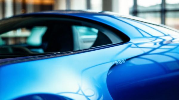 Top 5 raisons d’adopter la combinaison de travail bleu Bugatti