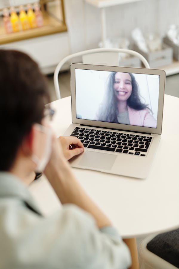 Les secrets d'une agence Onlyfans pour booster vos gains